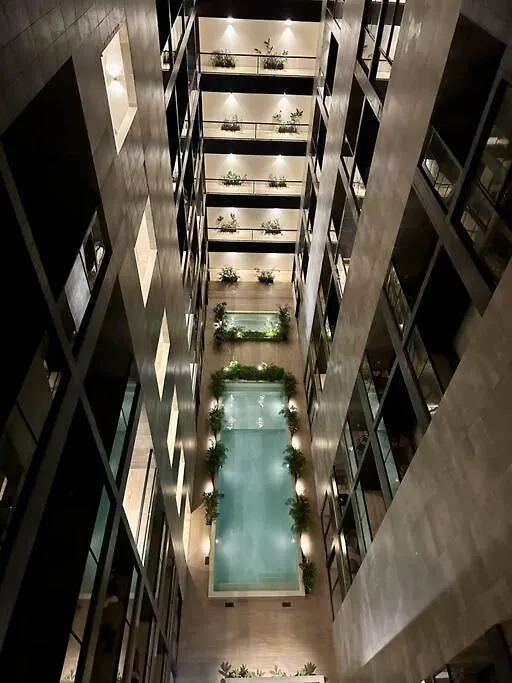 Apartment Pool View Condo / Rooftop Pool, Jacuzzi, Gym & Bar Playa del Carmen Mexiko
